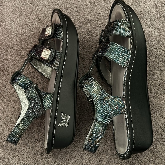 Alegria Kleo Glimmer Glam Sandles Size 39 - Picture 3 of 6